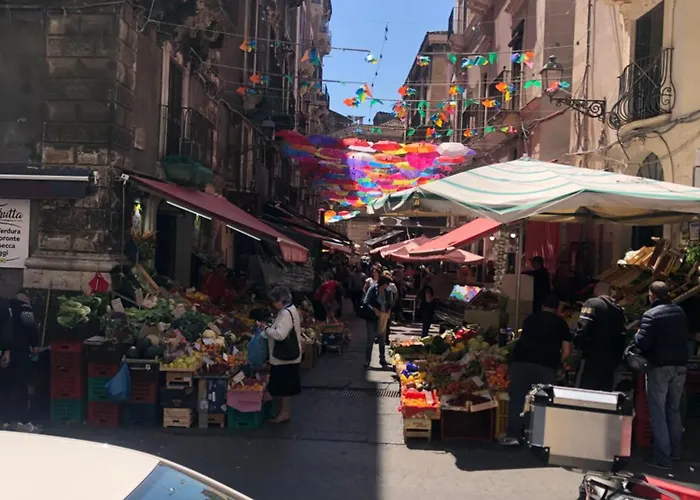 Garibaldi 94- Intera Casa A 2 Passi Dal Duomo Catania